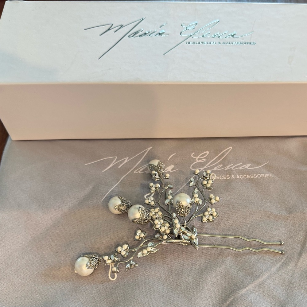 Maria Elena Pearl Bridal Headpiece Pin